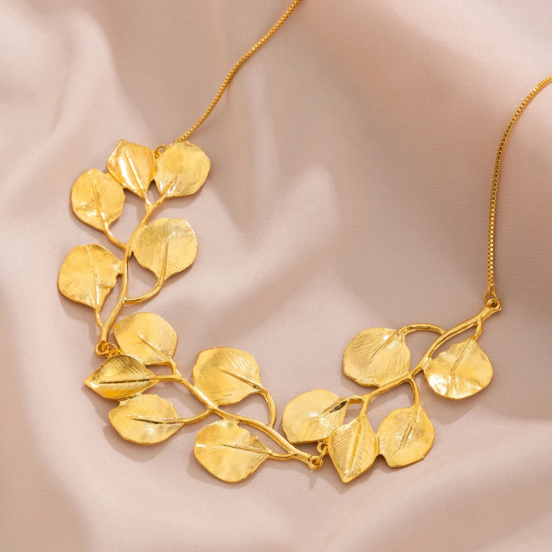 Elaina Necklace