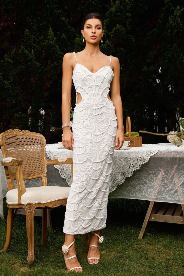Jennifer Midi Dress - Luxurious & Elegant White / XS Jennifer Midi Dress - Luxurious & Elegant White / XS