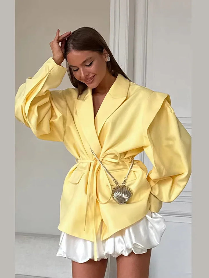 Norah Blazer